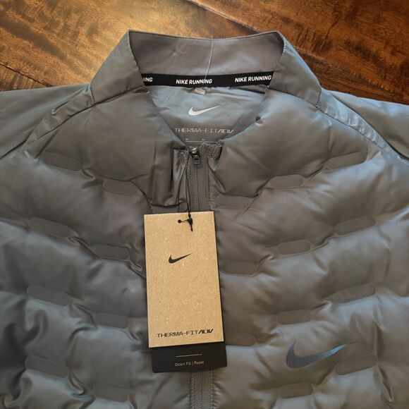 Nike Therma-FIT ADV Repel AeroLoft Down Running Vest - Picture 11 of 14